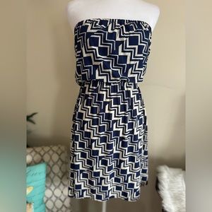 5th & Love Navy Blue & cream strapless dress- Size S